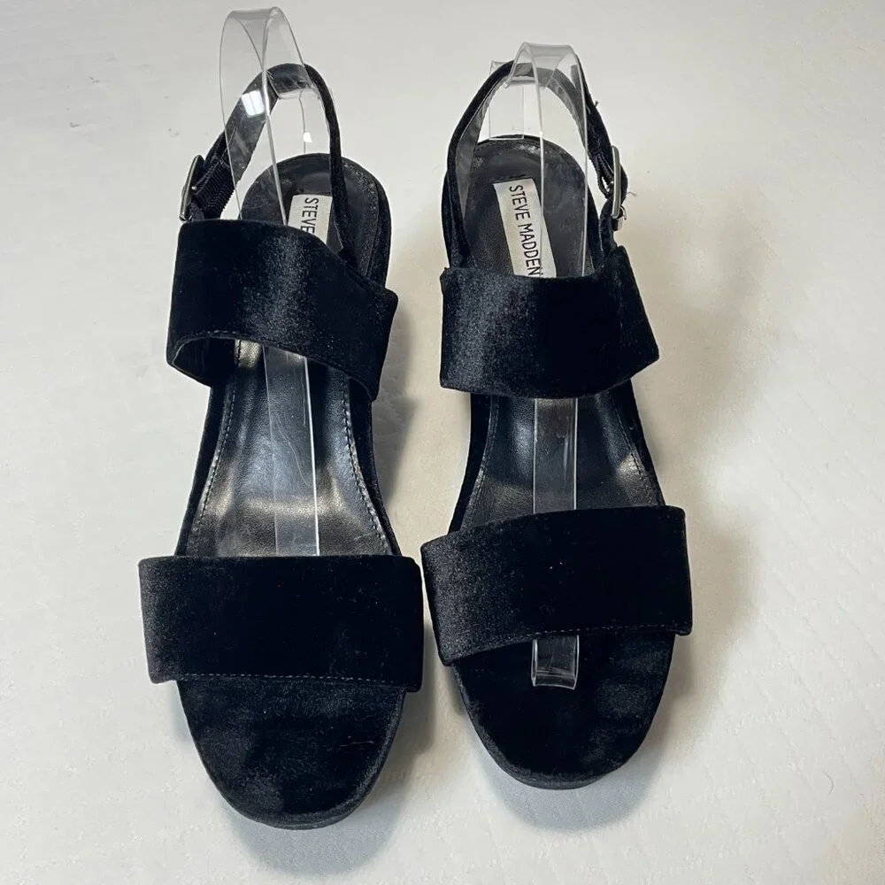 Steve‎ Madden Carlyle Women's Black Velvet Wedge Sandals Size 10M
